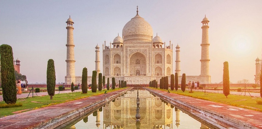 Taj Mahal Tour By Gatimaan Express