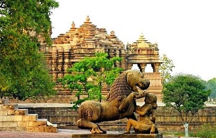 golden-triangle-tour-with-khazuraho-and-varanasi